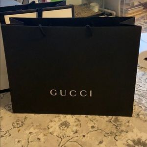 Large gucci shopping bag